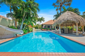 Pool VillaJacuzziFREE Utilities3minPalm Beach